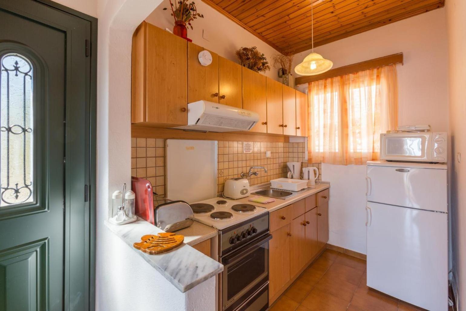 Dolphin Villa 1 Porto Ozias Екстериор снимка