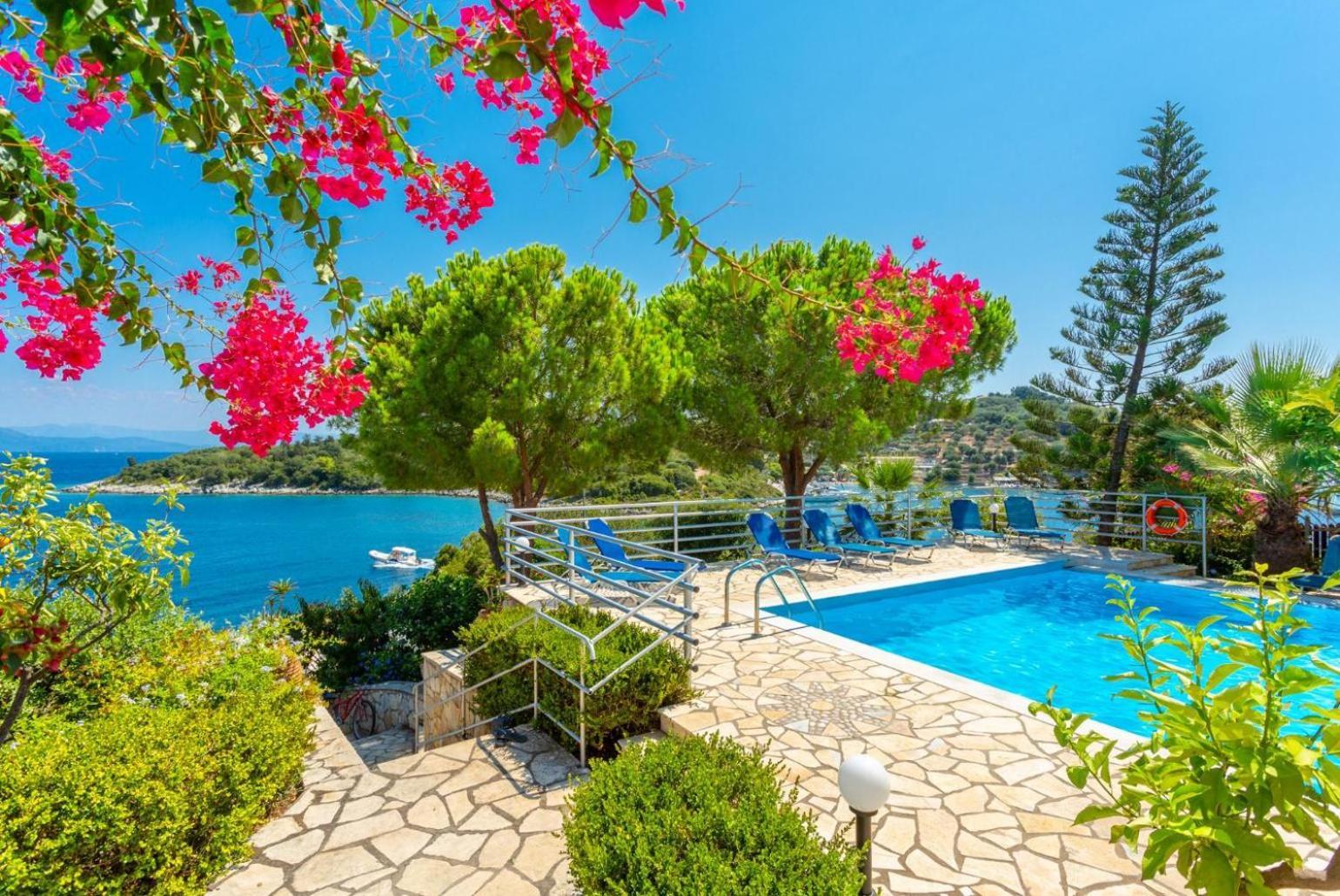 Dolphin Villa 1 Porto Ozias Екстериор снимка